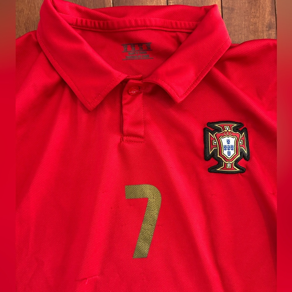 Kids Portugal Ronaldo Soccer Jersey Kit Size 28 - Picture 3 of 7